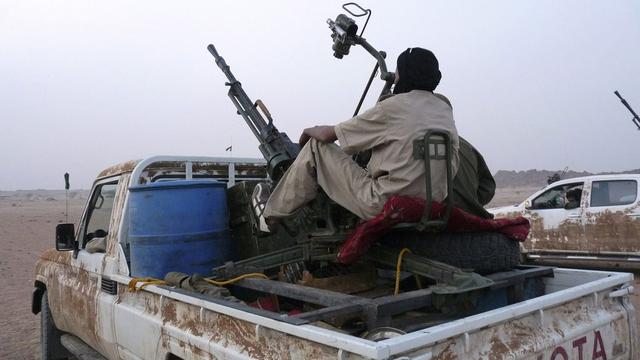 Rebelles touaregs photographiés dans le Nord du Mali en octobre 2011. [EPA/Keystone]