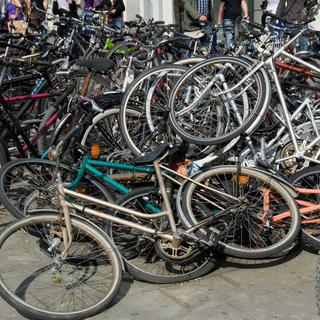 Plusieurs associations s'occupent de redonner vie à de vieux vélos. [kai-creativ]