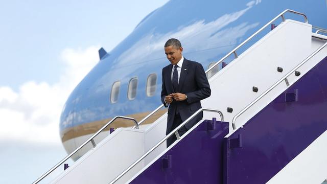 Barack Obama, lors de son arrivée dimanche à Bangkok. [Carolyn Kaster]