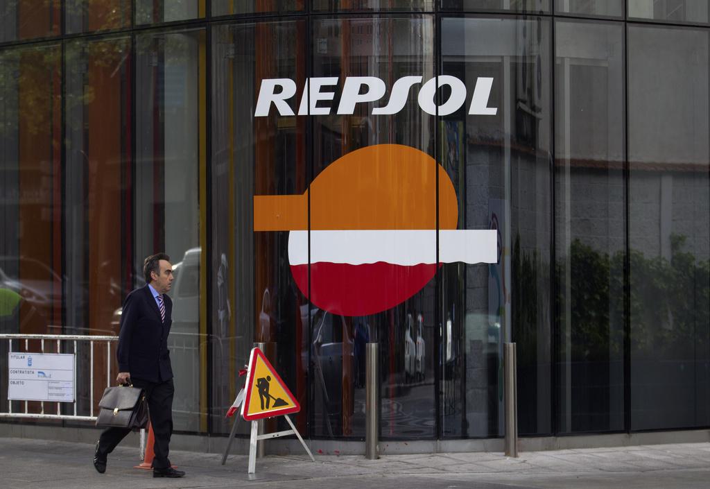 Le groupe pétrolier espagnol Repsol est chahuté par les marchés et les agences de notation. [KEYSTONE - Paul White]