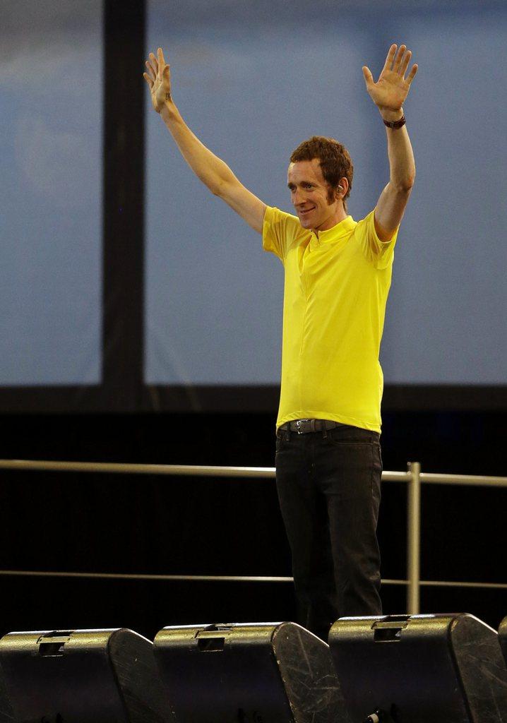 Vainqueur du Tour de France 2012, Bradley Wiggins a donné le coup d'envoi du spectacle. [Keystone - Mark Humphrey]
