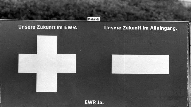Affiche pour le vote sur l'EEE le 06 décembre 1992. [Image d'archive]
