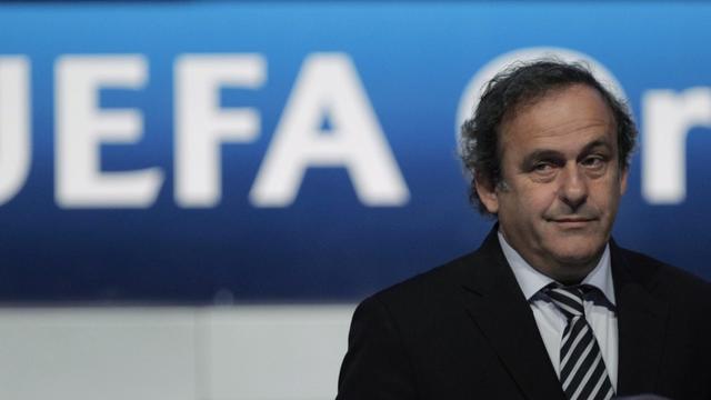 Michel Platini craint que le public ne boude les villes ukrainiennes qui accueilleront l'Euro. [TOLGA BOZOGLU]