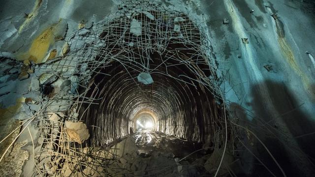 Le tunnel de contournement de Vièges aura coûté près de 385 millions de francs. [KEYSTONE - Olivier Maire]