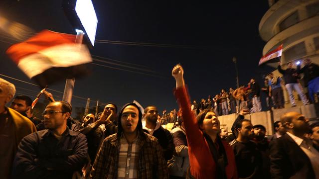 Chaque camp a manifesté de son côté, sans affrontements majeurs. [Patrick Baz]