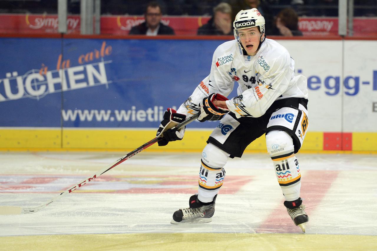 Dario Simion (18 ans), ici sous le maillot de Lugano, a fait parler en vain la poudre pour la Suisse. [Mélanie Duchene]