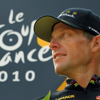 L'USADA prive Lance Armstrong de ses titres et l'exclut du cyclisme professionel. [Bas Czerwinski]
