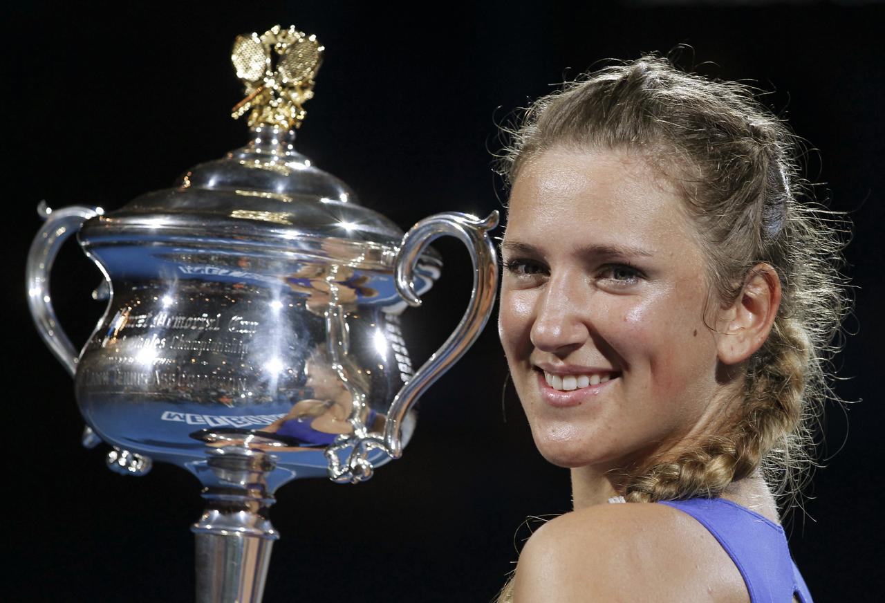 Azarenka peut sourire. La voilà au sommet du tennis mondial. [REUTERS/Mark Blinch]