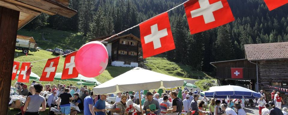 Quelque 150'000 visiteurs sont attendus aux traditionnels brunches du 1er Août. [Arno Balzarini]