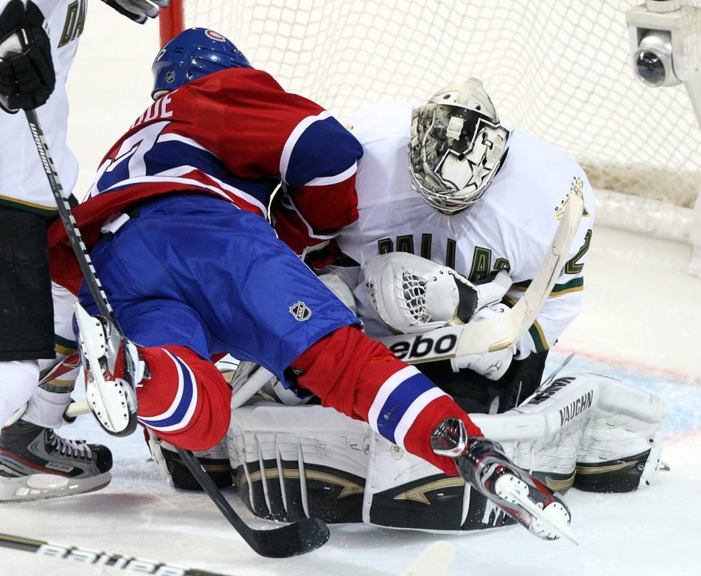 René Bourque et ses Canadiens se sont littéralement cassés les dents sur Kari Lehtonen. [Keystone - Ryan Remiorz]