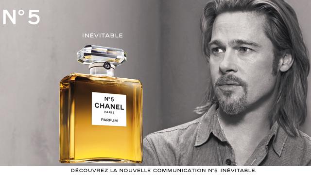 Brad Pitt est la nouvelle égérie du célèbre parfum de Chanel. [chanel.coom]