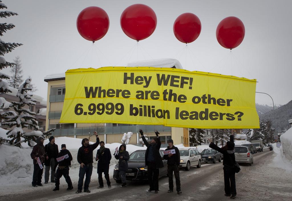 Les manifestants d'"Occupy-WEF" lors d'une précédente manifestation à Davos mercredi dernier.
