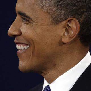 Durant le débat, Barack Obama répond à une question du modérateur. [Charlie Neibergall]