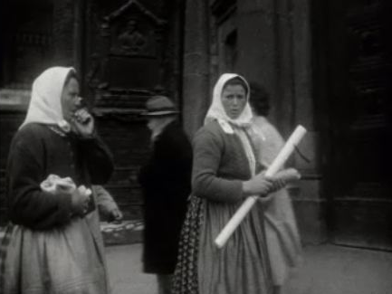 Polonaises à Cracovie en 1957. [RTS]