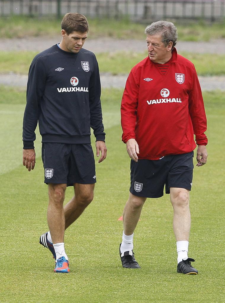 Steven Gerrard et Roy Hodgson vont-ils trouver la bonne tactique pour battre l'Italie ? [Kirsty Wigglesworth]