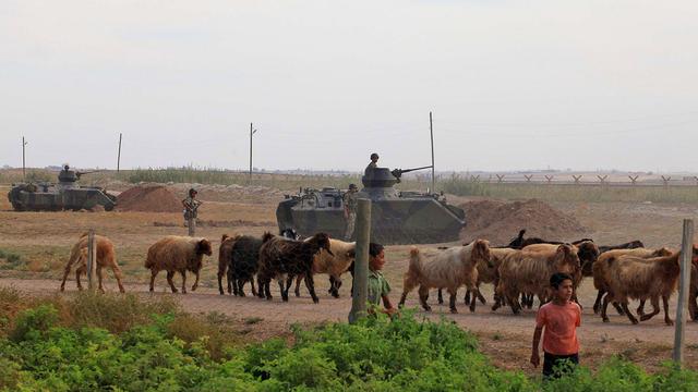 La Turquie a renforcé sa présence militaire à la frontière syrienne.