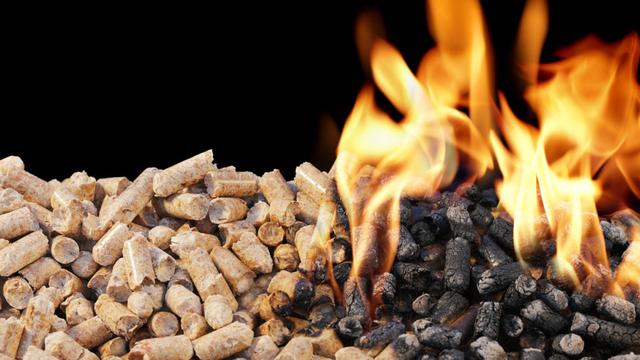 Les pellets sont des combustibles composés de bois naturel. [Stocksnapper]