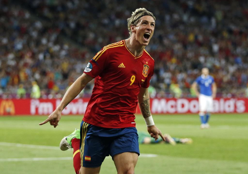 Torres est le 1er joueur à marquer dans deux finales de l'Euro. [KEYSTONE - Matthias Schrader]