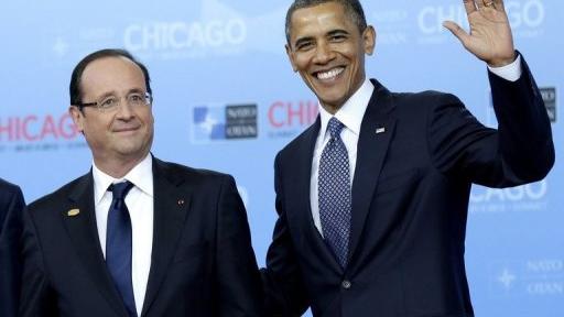 Le président américain Barack Obama et son homologue français François Hollande au sommet de l'OTAN le 20 mai 2012 à Chicago