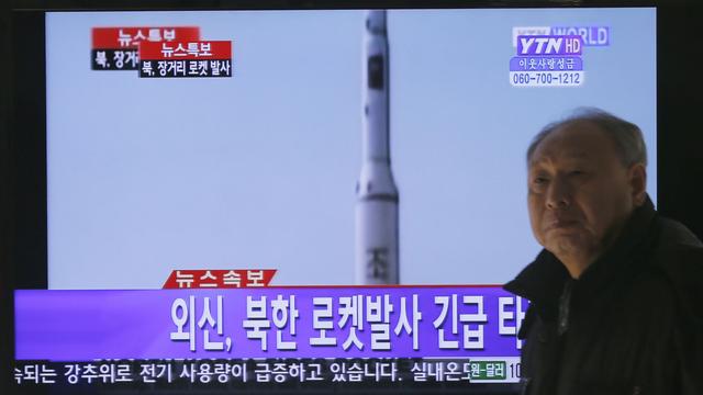 Les Sud-Coréens ont découvert le lancement à la télévision. [Lee Jae-Won]