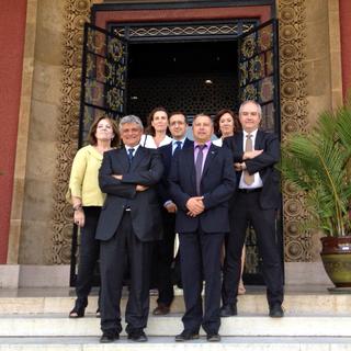 Philippe Receveur (chemise violette) avec la délégation au Maroc.
