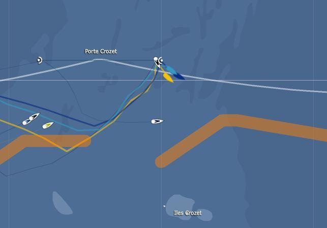 Les bateaux de tête se tiennent dans un "mouchoir de poche" (Stamm en jaune) [Vendée Globe]