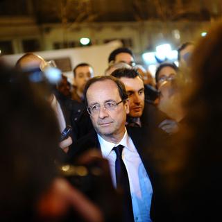 François Hollande à la synagogue Nazareth, lundi soir. [Martin Bureau]
