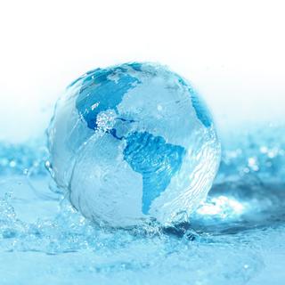 L'eau, qui recouvre 70% du globe, peut aussi être un matériau de construction. [SSilver]