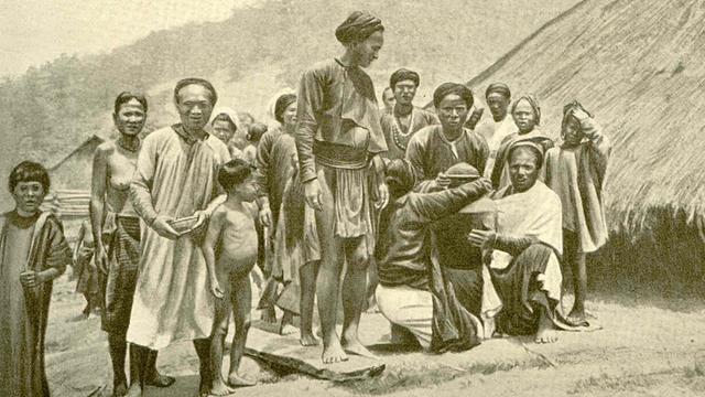 Tribu de Moïs, Indochine, 1901-1902 [Wikicommons]