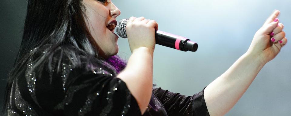 Gossip et sa chanteuse Beth Ditto se sont produits mercredi passé sur la grande scène de Caribana. [Laurent Gilliéron]