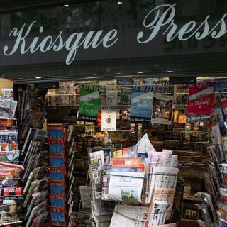 Un kiosque à journaux parisien. [Hocine Zaourar]