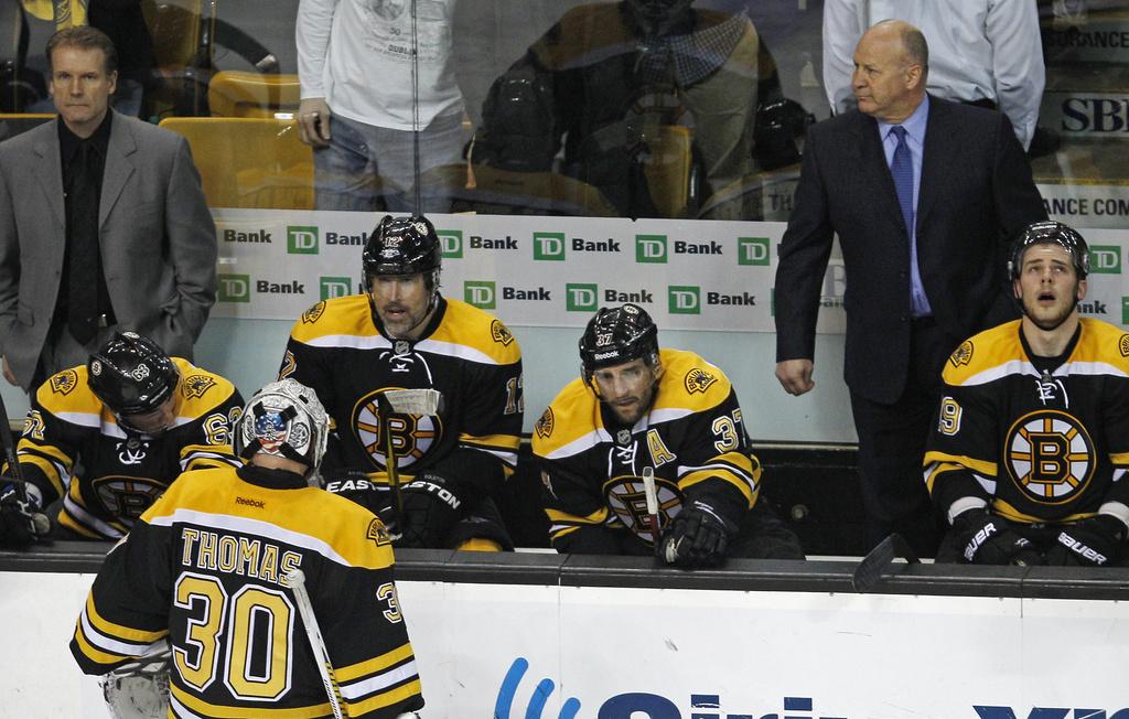 La consternation règne bien sûr sur le banc des Bruins peu après le but décisif. [KEYSTONE - Charles Krupa]