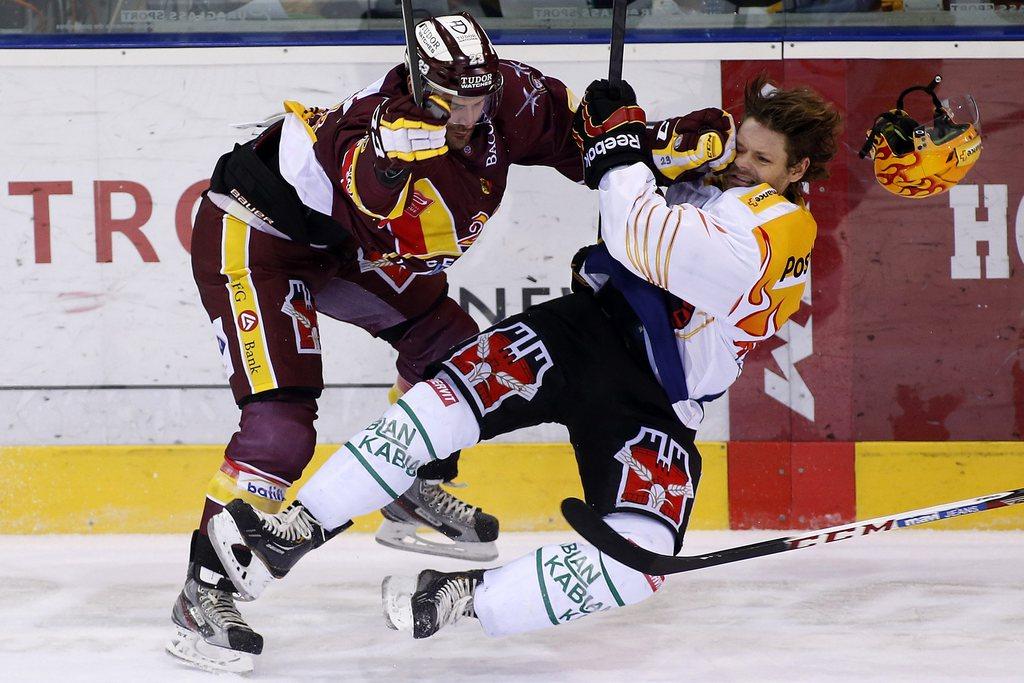 Les duels ont été âpres entre Genève et Berne, à l'image de celui entre Rico Fata et Byron Ritchie. [SALVATORE DI NOLFI]