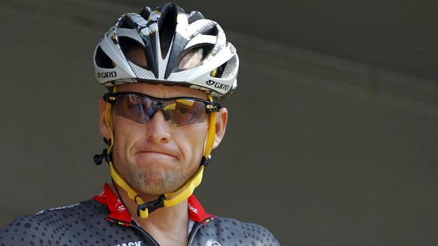 Lance Armstrong perd tous ses titres [Christophe Ena]
