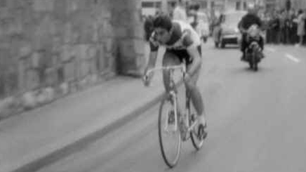 Course cycliste A travers Lausanne 1967 [TSR, 1969]