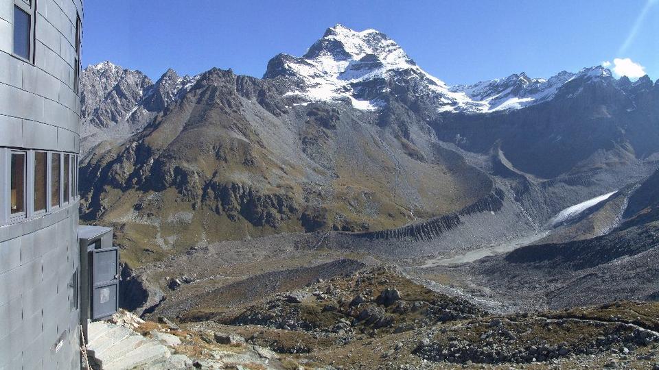 Nouvelle cabane du Vélan [www.velan.ch]