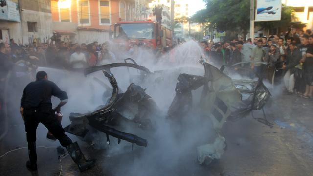 La voiture de Ahmad Jaabari, chef militaire du Hamas, a été la cible de raids israéliens le 14 novembre 2012. [AFP - Mahmud Hams]