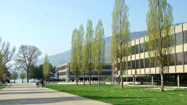 Le Gymnase du lac à Bienne. [nike-cultur.ch]