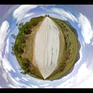 "Chemin Vert", un clip réalisé avec des images issues de Google Street. [vimeo.com/37214968]