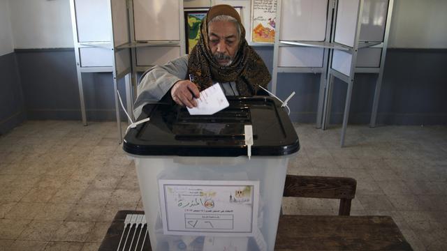 26 millions d’électeurs ont votés en Egypte. [AP - Keystone - Khalil Hamra]