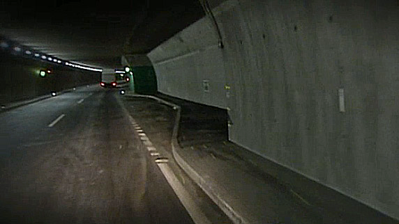 La niche de sécurité où s'est produit l'accident dans le tunnel de Sierre.