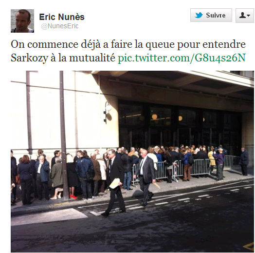 Une file d'attente se forme devant la Mutualité à Paris pour entendre Nicolas Sarkozy. [Eric Nunès]