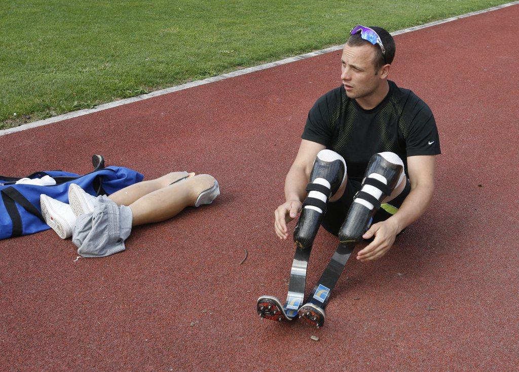 Pistorius court avec le même modèle de prothèses depuis 1996. [URS FLUEELER]
