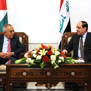 Les Premiers ministres irakien et palestiniens réunis à Bagdad. [HO/IRAQI PRIME MINISTER OFFICE/AFP]