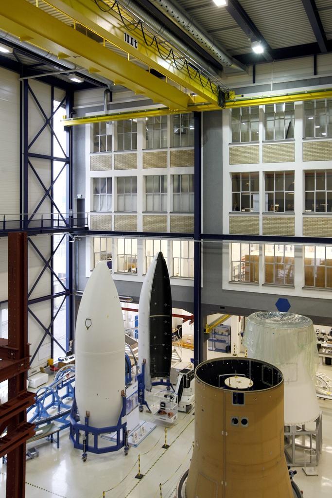 La coiffe de la fusée Vega a été fabriquée dans les ateliers de l'entreprise RUAG à Oerlikon. [KEYSTONE - Alessandro Della Bella]