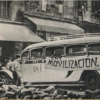 Barcelone guerre d'Espagne [Wikimedia commons, Mikhail Koltsov, 1936]