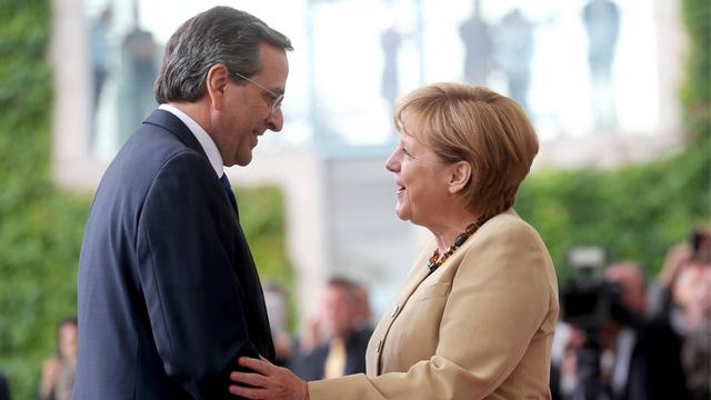 Antonis Samaras et Angela Merkel. [Kay Nietfeld]