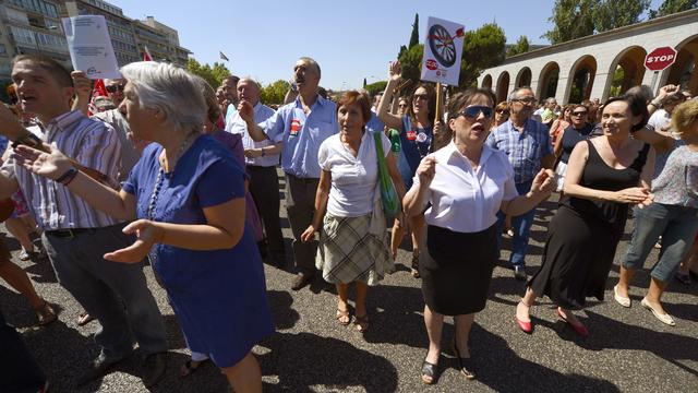 Les fonctionnaires dans les rues de Madrid, ce mardi 17 juillet 2012. [Pierre-Philippe Marcou]