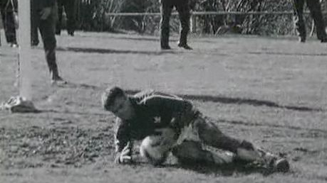 Football en 1966. [RTS]