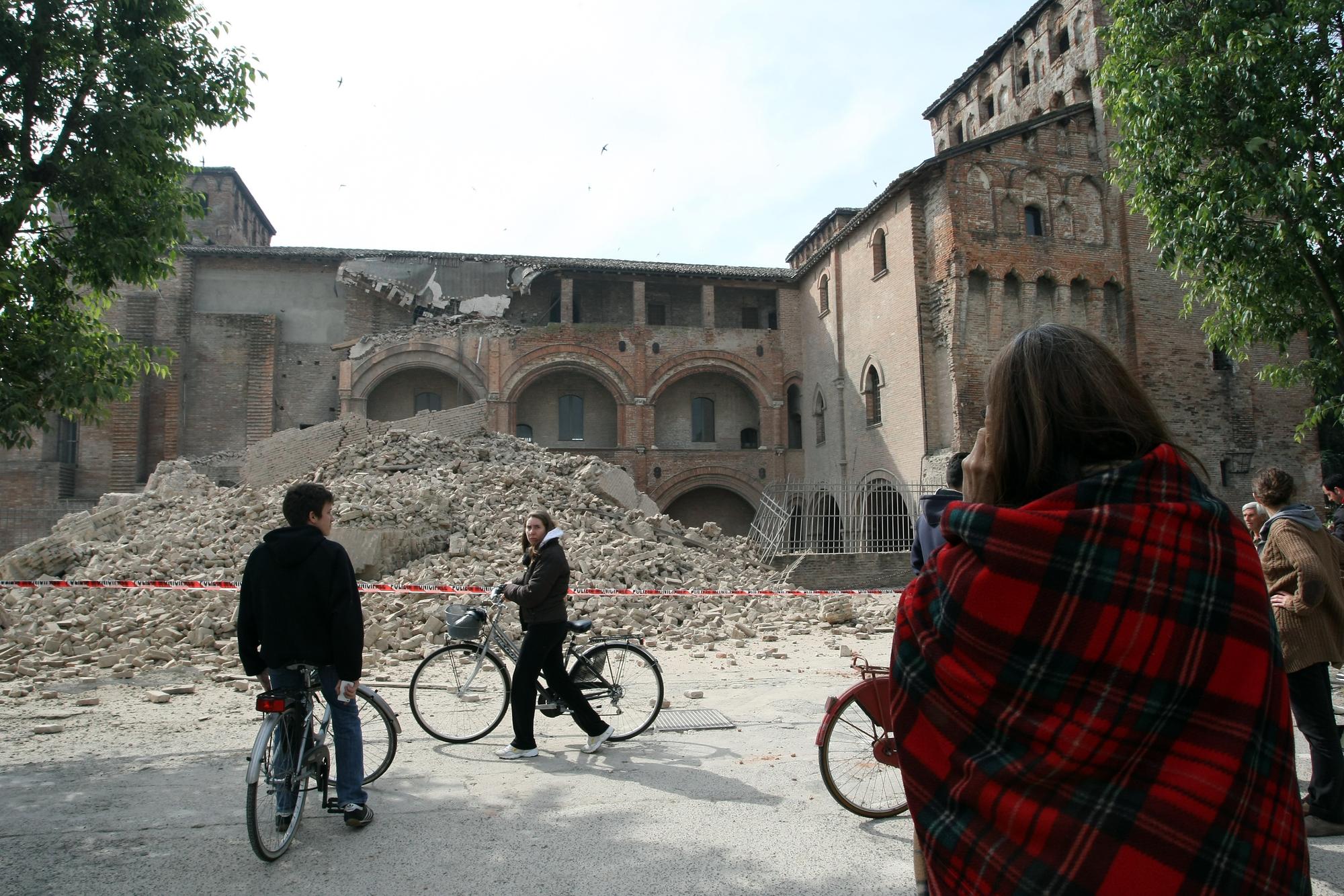 Plusieurs bâtiments ont été détruits par les secousses. [AFP - Pierre Teyssot]